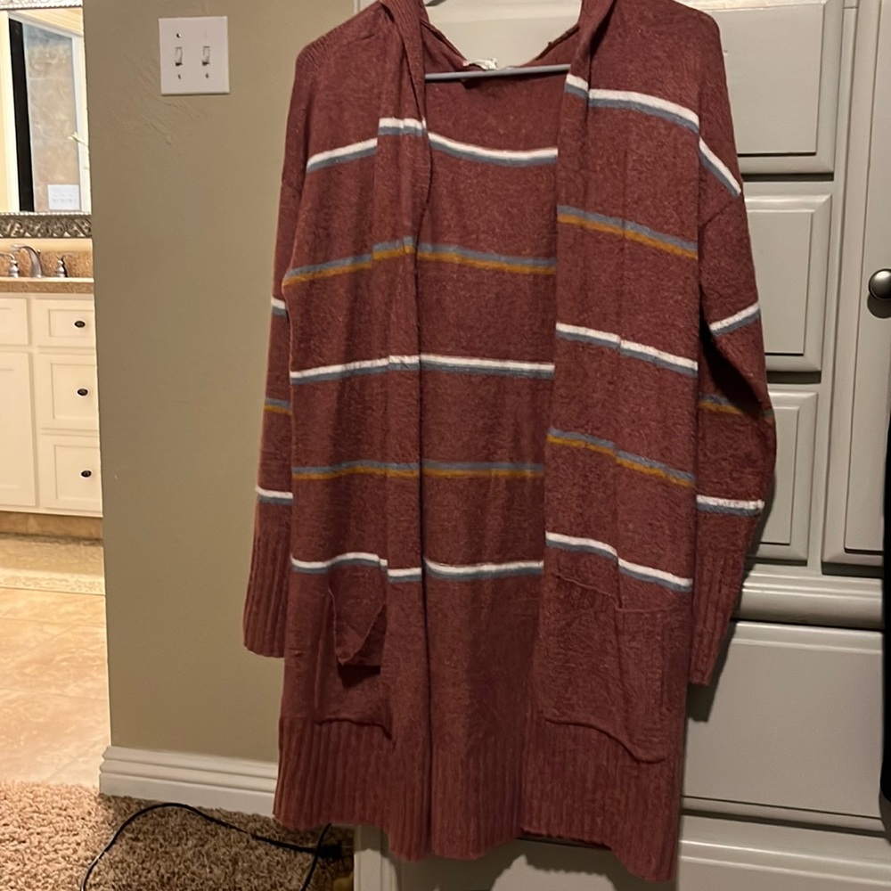 Women’s Hooded Pink Rose Cardigan with Pockets - Size Large